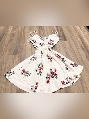 White Floral Spaghetti-Strap Summer Dress